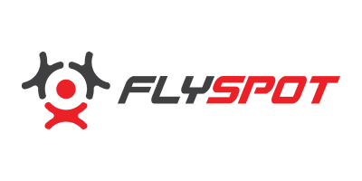 Logo Flyspot przedstawiające po lewej stronie stylizowaną postać ludzką w kolorach czarnym i czerwonym, a po prawej stronie wyrazisty napis „FLYSPOT” w tych samych barwach; w razie pytań prosimy o kontakt z Kubą Konwentem.