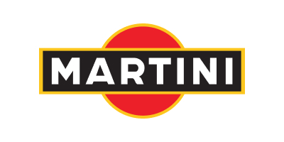 Logo MARTINI przedstawia wyrazisty biały napis na czarnym prostokącie z żółtą obwódką, umieszczonym na czerwonym okręgu otoczonym żółtą ramką.